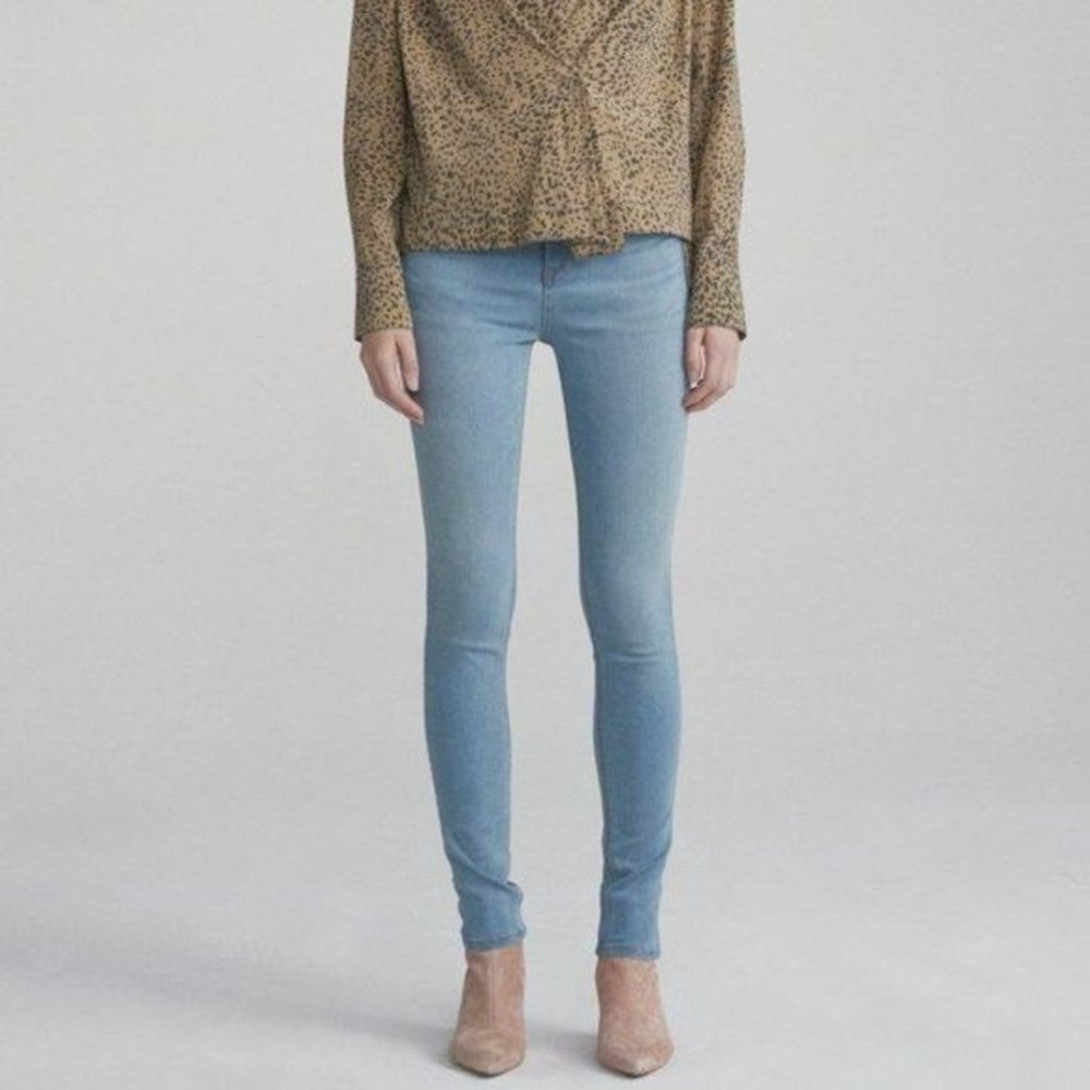 RAG & BONE High Rise Skinny medium Wash size 26
